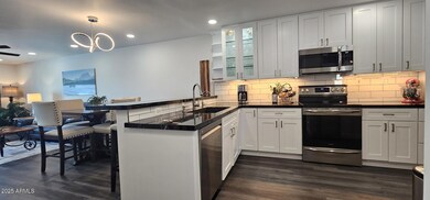 Open Kitchen