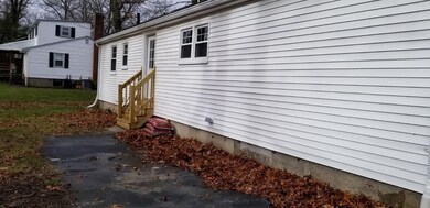 252 Chestnut St, Randolph, MA 02368 - photo 4