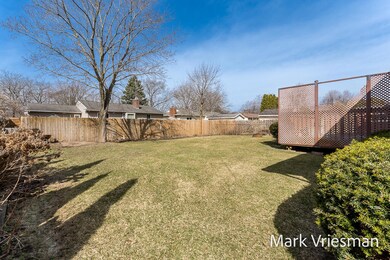 3303GlensideBlvd-5LoRes