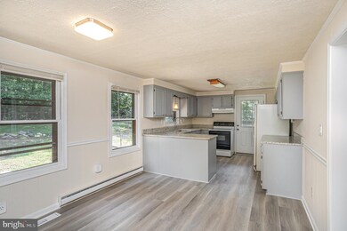 82 Fritters Ln, Stafford, VA 22556 - photo 6
