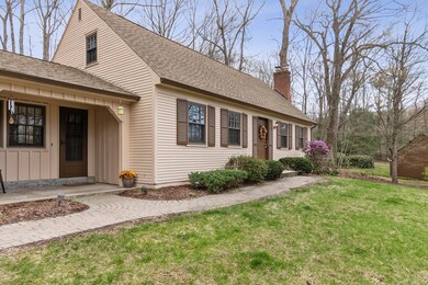 17 Fernwood Ln, Somers, CT 06071 - photo 2