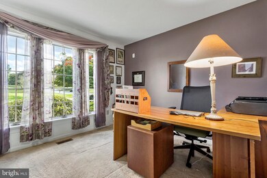 2297 Locust Dr unit 52, Lansdale, PA 19446 - photo 4