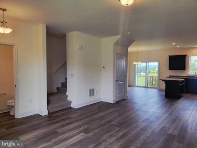 3600 Fieldstone Dr, Dover, PA 17315 - photo 5