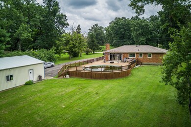 9304 Cedar Creek Rd, Louisville, KY 40228 - photo 6