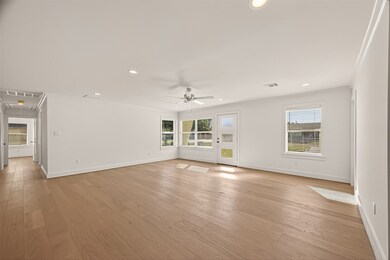 9242 Autauga St, Houston, TX 77080 - photo 7