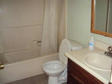 228 Longview Dr unit 230, Nicholasville, KY 40356 - photo 6