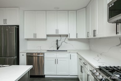 1828 Idlewild Ln, Homewood, IL 60430 - photo 4