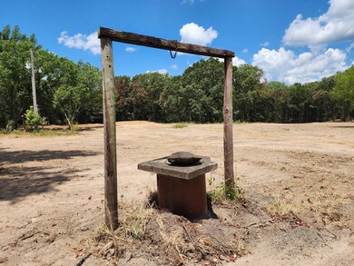 61197 Rocky Rd, Hodgen, OK 74939 - photo 5
