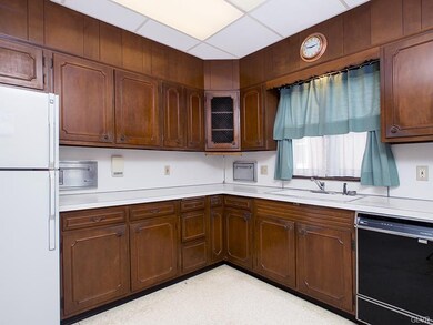 2415 Freemansburg Ave, Easton, PA 18042 - photo 2