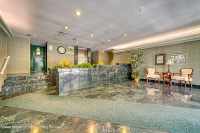 Whispering Woods At Latourette unit 4B, Staten Island, NY 10314 - photo 4