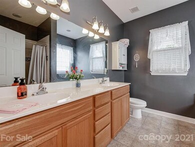 Owners Bath