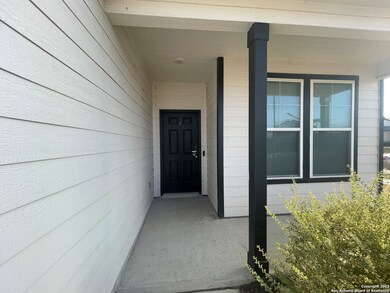 457 Lynwood Gold, New Braunfels, TX 78130 - photo 3