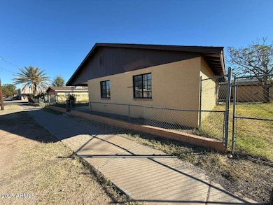 417 N H Ave, Douglas, AZ 85607 - photo 2