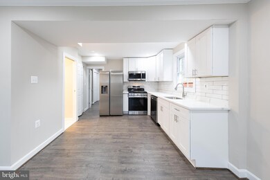 235 55th St NE, Washington, DC 20019 - photo 3