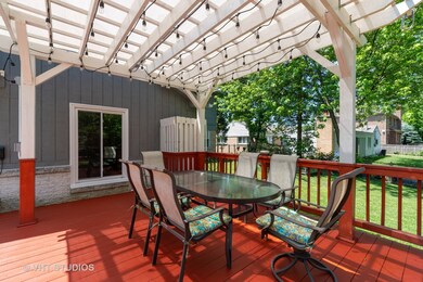 2328 Asbury Rd, Northbrook, IL 60062 - photo 4