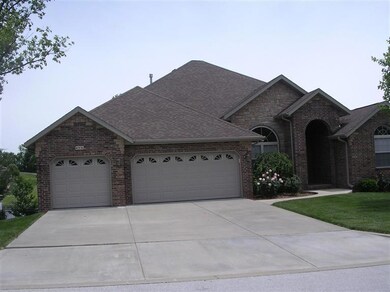 606 N Montclair Way, Nixa, MO 65714 - photo 2