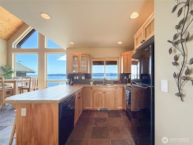 49-M Whidbey Island Dr, Everett, WA 98206 - photo 5