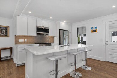 18 Bangs St unit 1, Provincetown, MA 2657 - photo 6