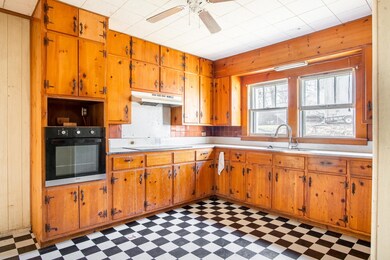 301 Lakeview Dr, Rossville, GA 30741 - photo 3