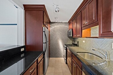 Hawthorne Place Condominium unit 9J, Boston, MA 02114 - photo 4