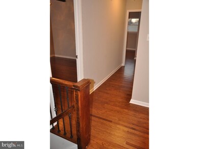 774 Carteret Ct, Mount Laurel, NJ 08054 - photo 2