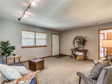 4104 NW 52nd St, Oklahoma City, OK 73112 - photo 3