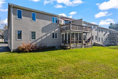 1372 Post Rd, 2A, Wells