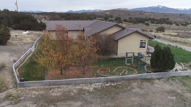 576 Pioneer Way, Spring Creek, NV 89815 - photo 5
