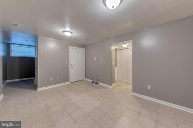 222 W Monument St unit B, Baltimore, MD 21201 - photo 5