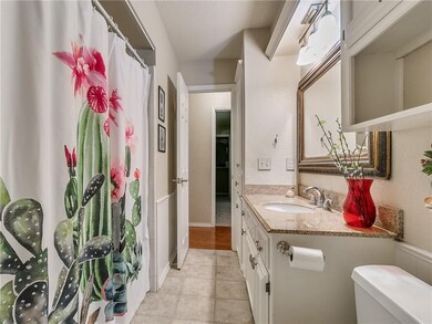 2316 Eastridge Cir, Moore, OK 73160 - photo 6