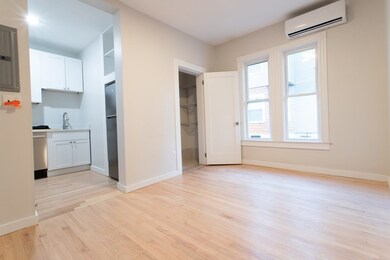 18 Fitzhenry Square unit 7, Revere, MA 02151 - photo 4