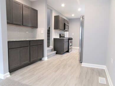 1321 Chestnut St, Waukegan, IL 60085 - photo 4