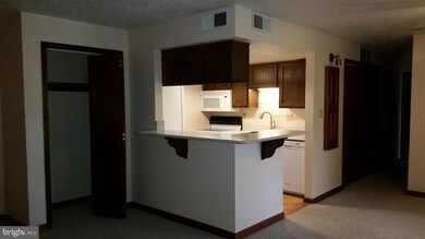 44761 Woodlake Ct unit 2B, California, MD 20619 - photo 2