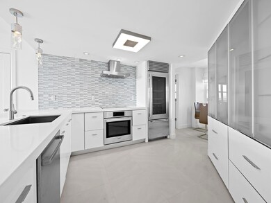 What a great chefs kitchen.