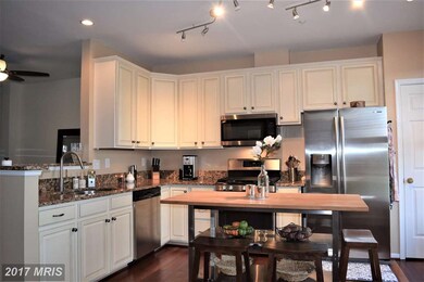 20840 Shamrock Glen Cir, Germantown, MD 20874 - photo 7