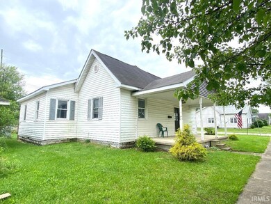 509 H St NE, Linton, IN 47441 - photo 2