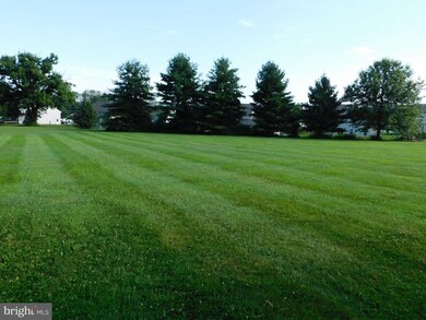 140 Yocom Rd, Douglassville, PA 19518 - photo 3