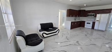 12140 SW 218th St, Miami, FL 33170 - photo 3