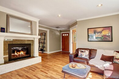 1043 Main St, Edmonds, WA 98020 - photo 5