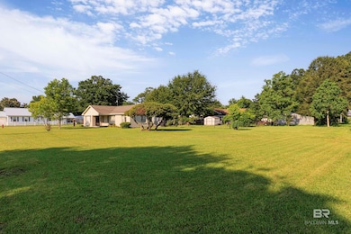 208 Beck St, Atmore, AL 36502 - photo 2