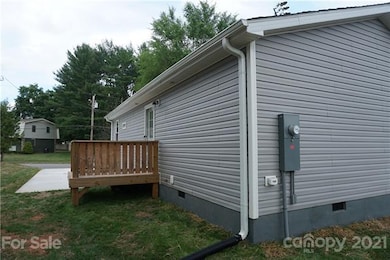 517 Brevard St, Statesville, NC 28677 - photo 2