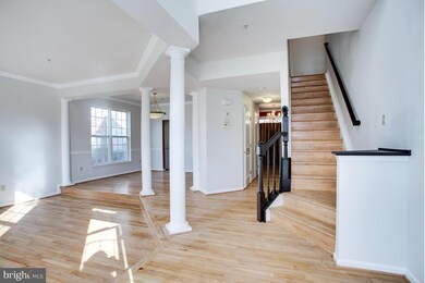 5606 Silk Tree Dr, Riverdale, MD 20737 - photo 2