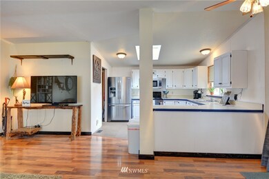 8113 183rd St NW, Stanwood, WA 98292 - photo 7