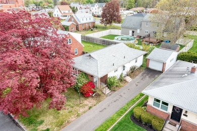 23 Moore St, Chicopee, MA 01013 - photo 2