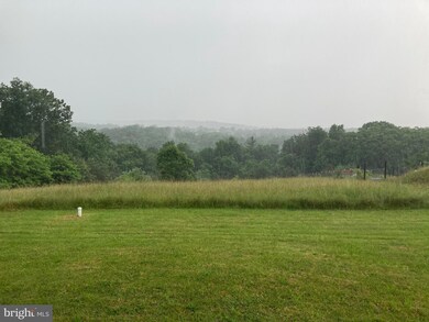 9 Wrenwood Ln, Berkeley Springs, WV 25411 - photo 4