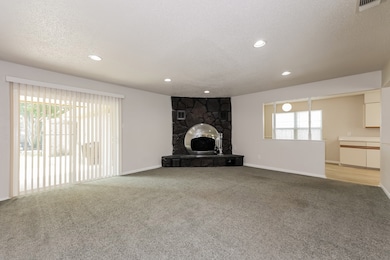 1816 Christopher Dr, Fort Worth, TX 76140 - photo 2