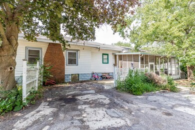 1417 Hill Ave, Wheaton, IL 60187 - photo 6