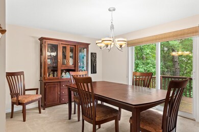 427 Elk Run Rd, Hudson, NH 03051 - photo 6