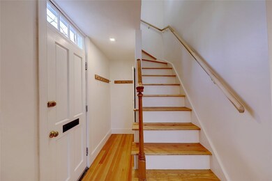 30 Jenckes St unit B, Providence, RI 02906 - photo 2