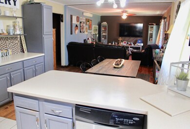 18509 Commercial Point Rd, Circleville, OH 43113 - photo 7